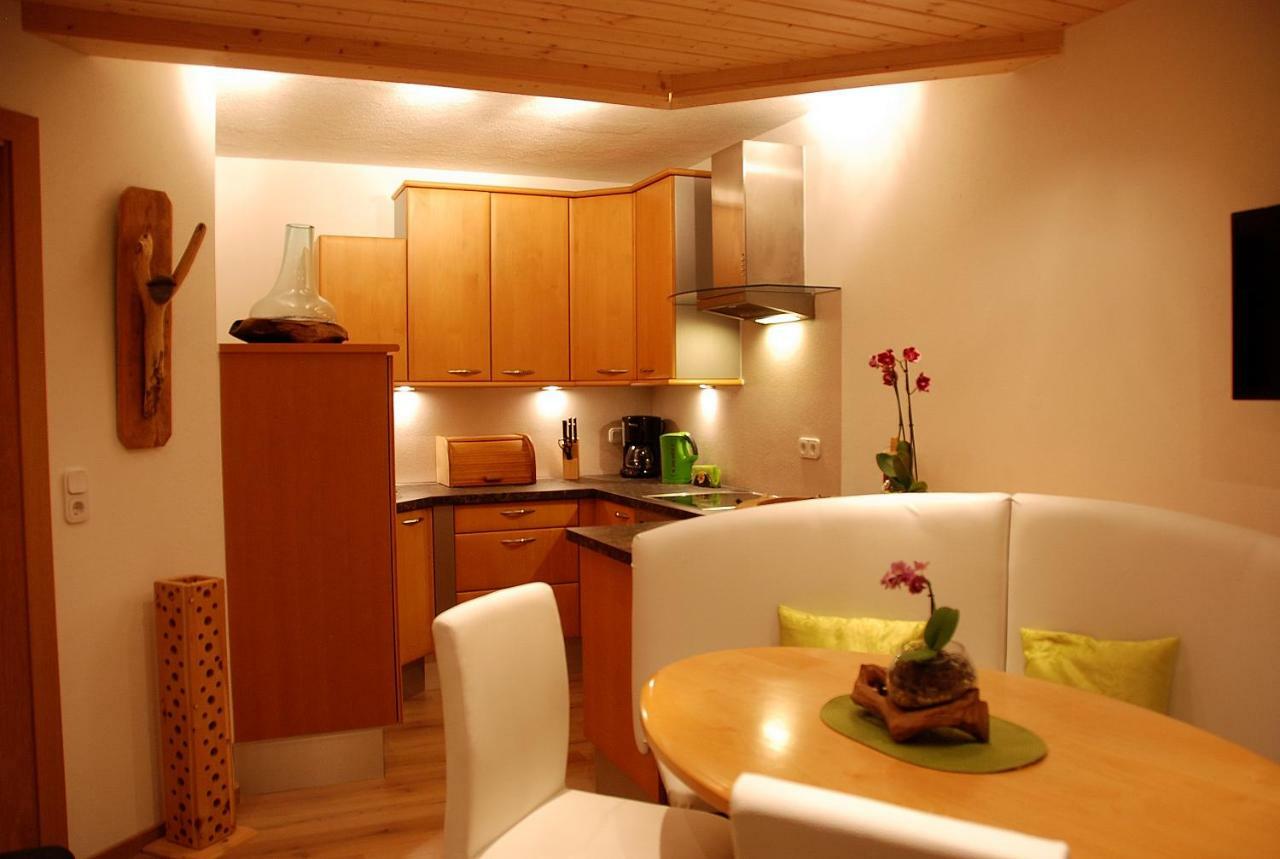 Apartment Serlesblick Ellbögen Екстериор снимка